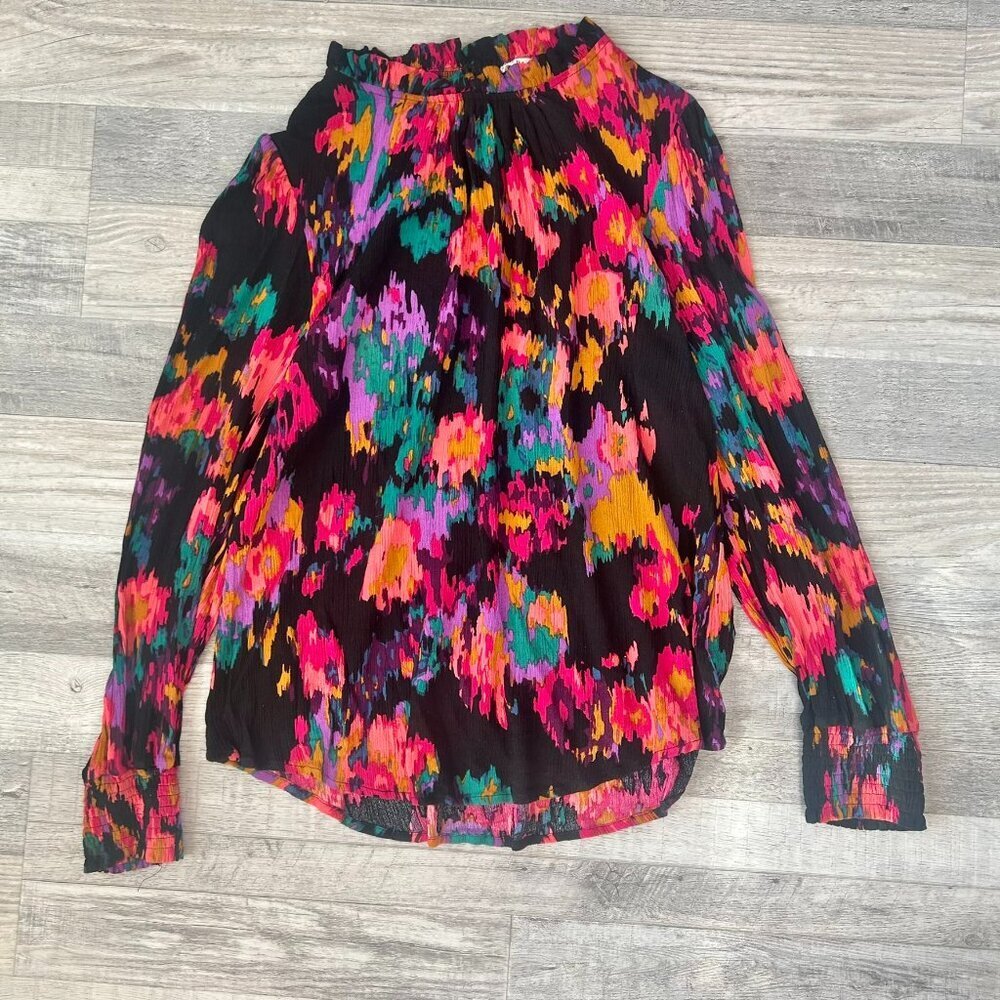 Jodifl Watercolor Style Long Sleeve High Neck Crinkle Top S5